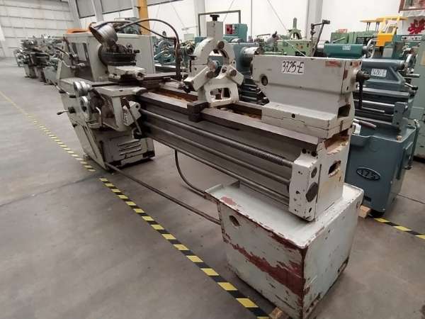 3725-E TORNO PARALELO <br>MARCA POLACO MODELO TUD40