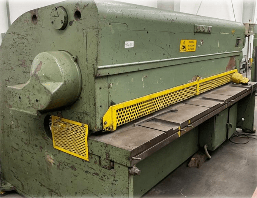 4261-E CIZALLA MECANICA MCA. MARIANI MOD. 7/3000MM