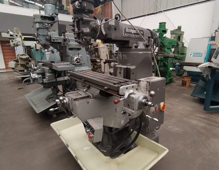 3585-E FRESADORA DE TORRETA VERTICAL Mca-BRIDGEPORT-3