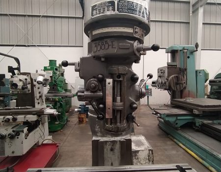 3585-E FRESADORA DE TORRETA VERTICAL MCA. BRIDGEPORT. 4