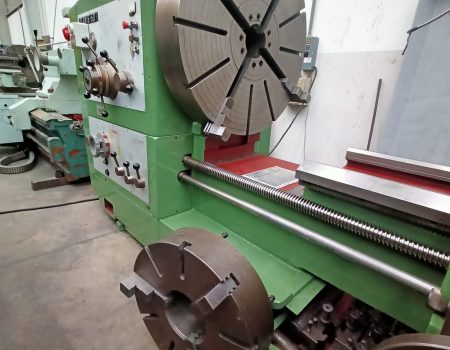 3729-E TORNO PARALELO MCA. MERLI MOD. CLOVIS 50.5