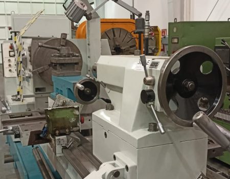 3861-E TORNO PARALELO MCA. POREBA MOD. TPK 902M.2