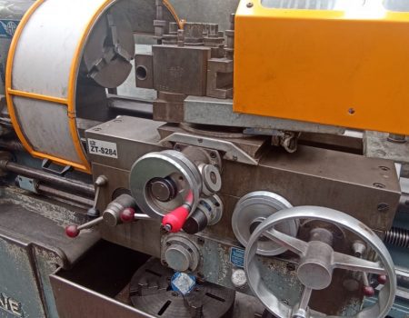 4012-E TORNO PARALELO MCA. CAZENEUVE.5