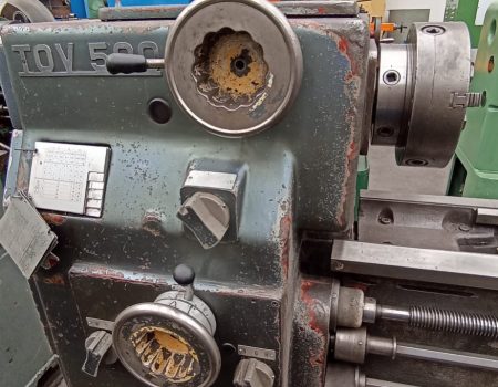 4055-E TORNO PARALELO MCA. TOVAGLIERI 500X2000MM.3