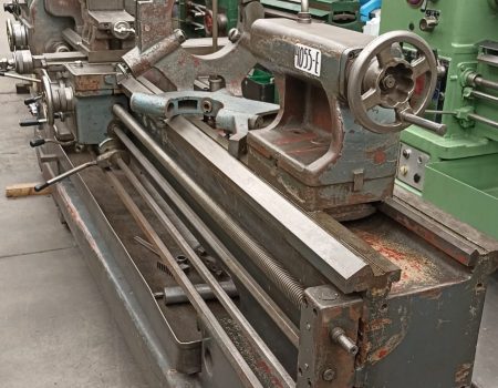 4055-E TORNO PARALELO MCA. TOVAGLIERI 500X2000MM.4
