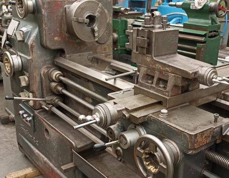 4055-E TORNO PARALELO MCA. TOVAGLIERI 500X2000MM.5