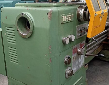 4060-E TORNO PARALELO MCA. PBR MOD. TM 250PX3000 MM.3