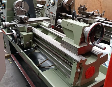 4337-E TORNO PARALELO MCA. COLCHESTER MOD. T2000.2