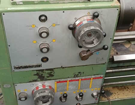 4348-E TORNO PARALELO MCA MERLI MOD. CLOVIS 28.6