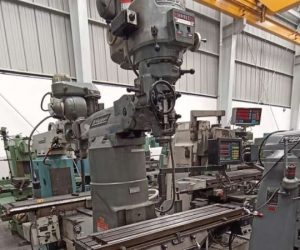 4013-E FRESADORA DE TORRETA VERTICAL <br>MARCA BRIDGEPORT CON ESCOPLO