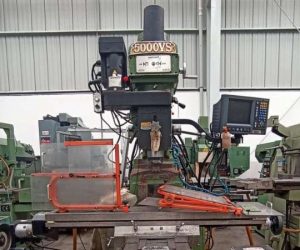 4021-E FRESADORA DE TORRETA VERTICAL <br>MARCA EUROPA