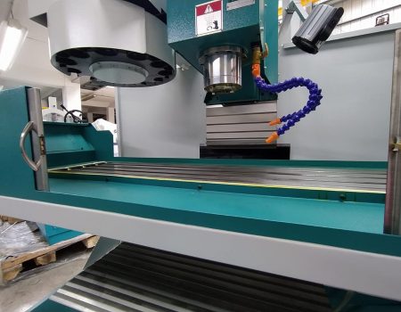 FRESADORA CNC FIJA M-EMW M-HMC-40C GSK-2
