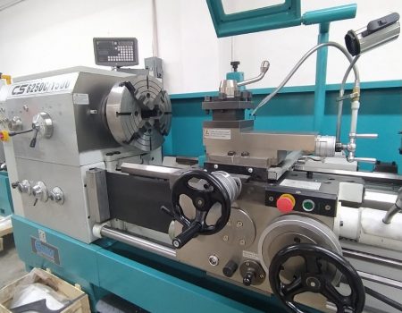 TORNO PARALELO MARCA EMW MODELO CS6250C X 1500 MM. 6