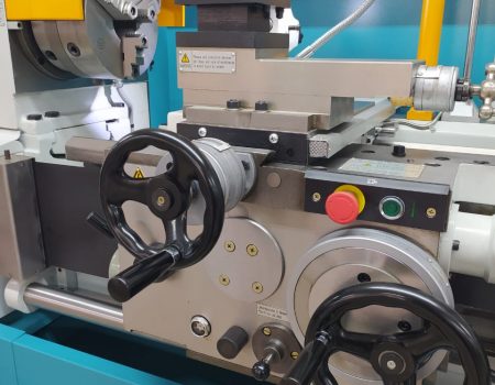 TORNO PARALELO UNIVERSAL CS6250BX1000. 5